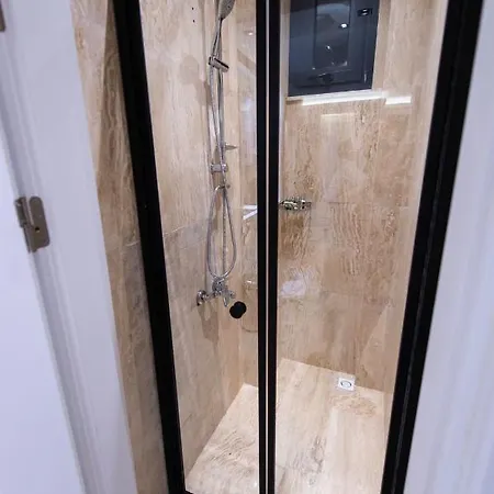 Appartement Fatih'de Olanagi Sunan Esyali *