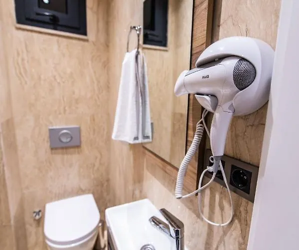 Fatih'de Olanagi Sunan Esyali *