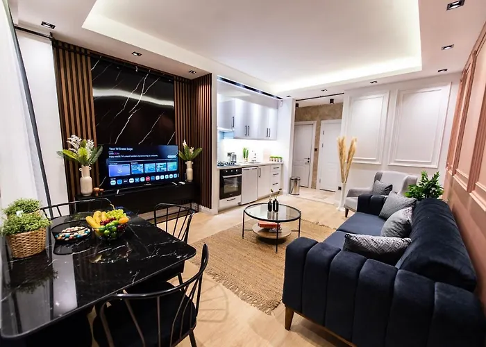 Fatih'de Olanagi Sunan Esyali * Istanbul